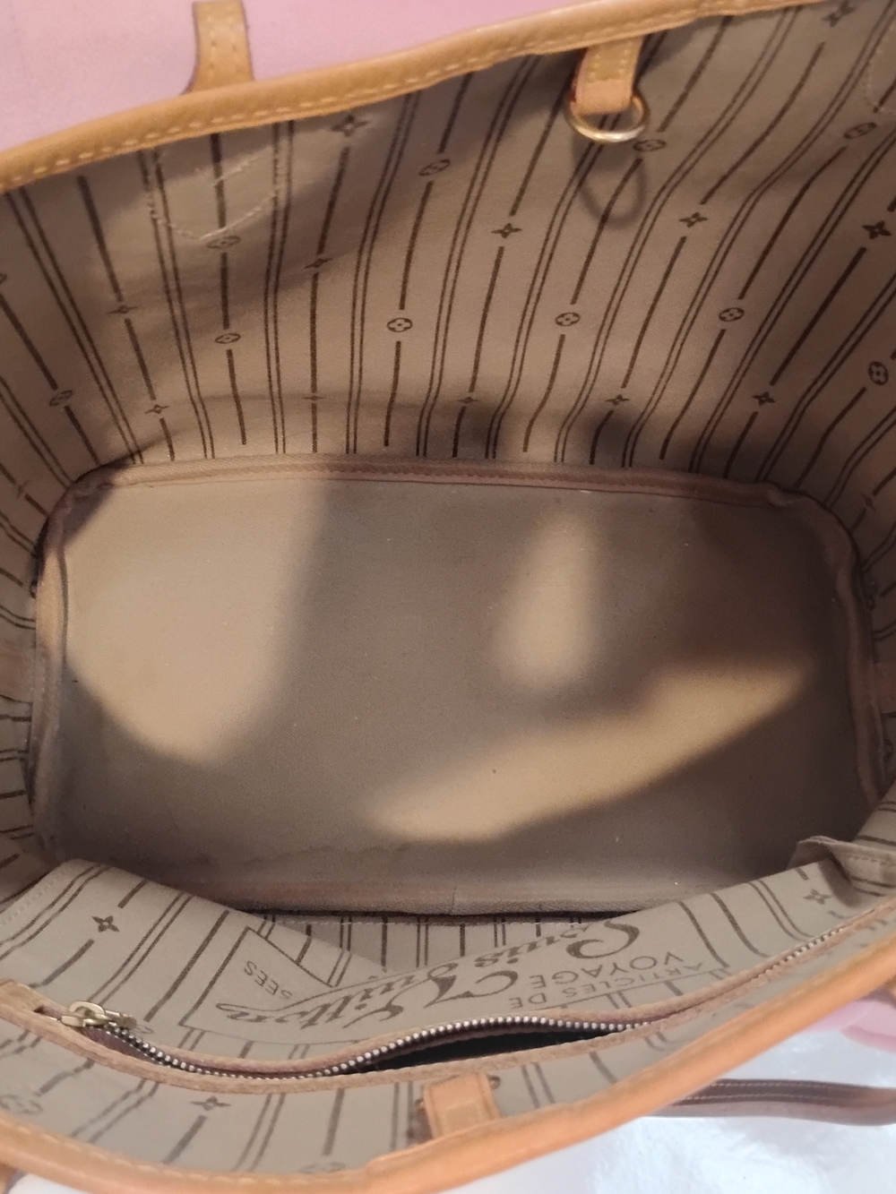 Louis Vuitton Neverfull MM Authentic Monogram Tote - Picture 4 of 12